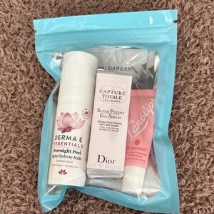 🎊3/$20 Luxury Skincare & Beauty Sample Set – Dior, Shani Darden, Derma E + Lano